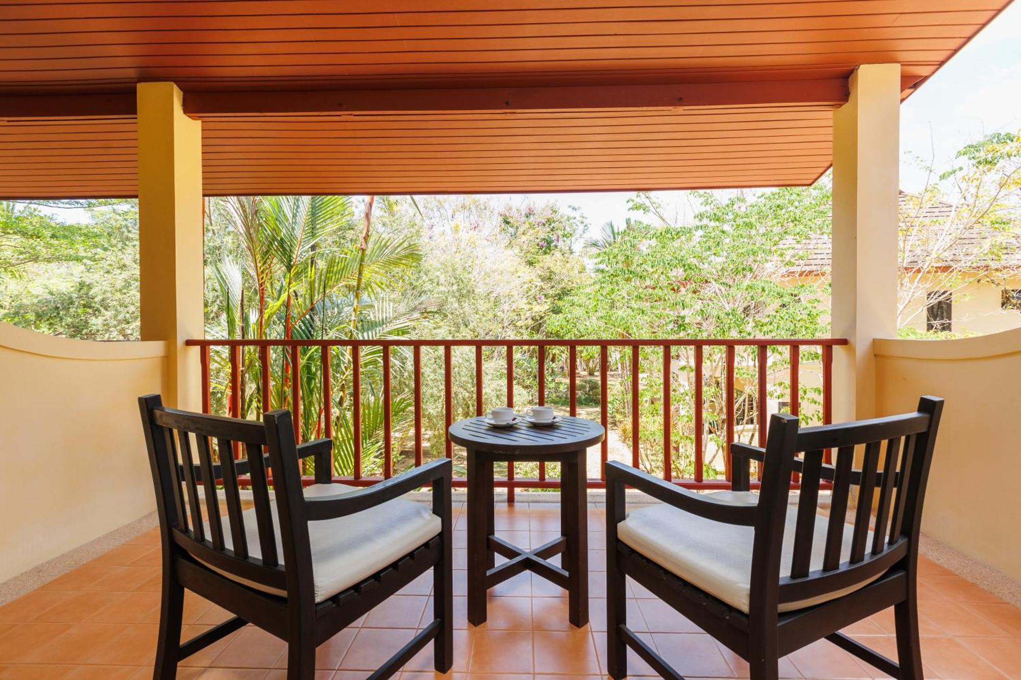 Nang Thong Beach Resort Khao Lak Exterior foto