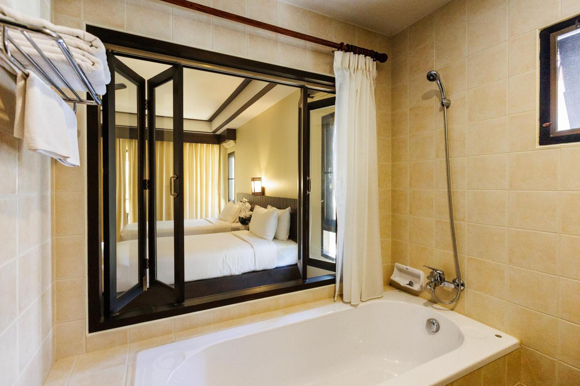Nang Thong Beach Resort Khao Lak Exterior foto